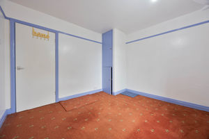 Photo 6- click for photo gallery